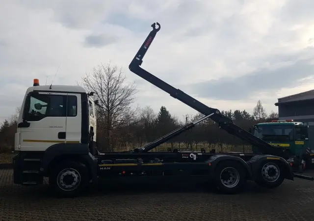 MAN 26.430 TGS 3-OSIE HAKOWIEC MULTILIFT OPTIMA 20S HIAB KLIMA 6x2 