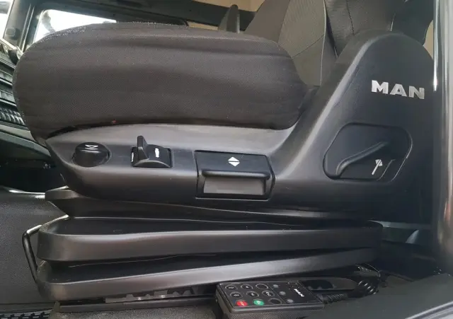 MAN 26.430 TGS 3-OSIE HAKOWIEC MULTILIFT OPTIMA 20S HIAB KLIMA 6x2 