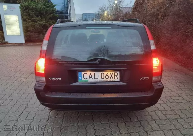 VOLVO V70 