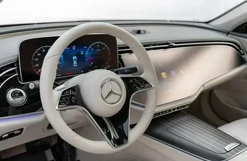 MERCEDES-BENZ Klasa E 