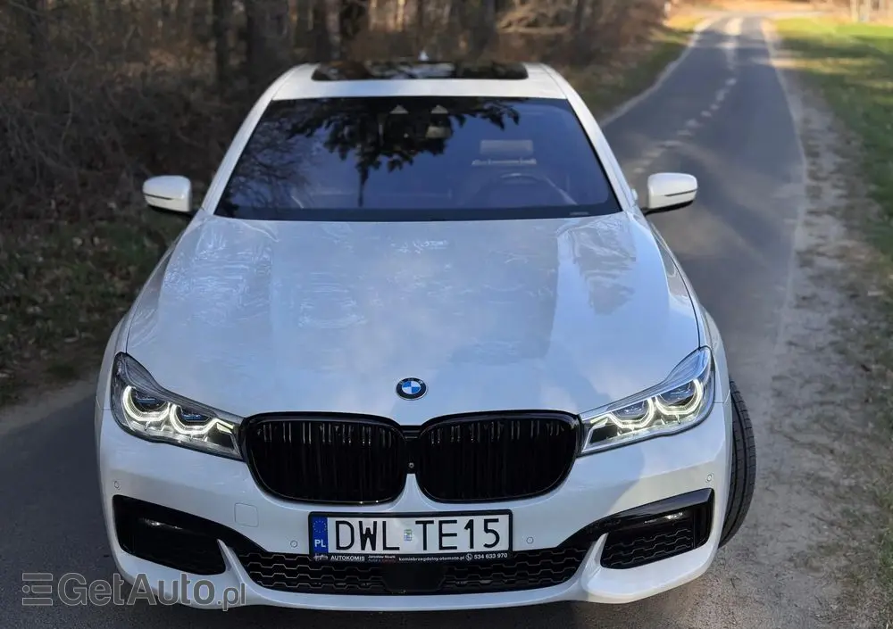 BMW Seria 7 750i xDrive