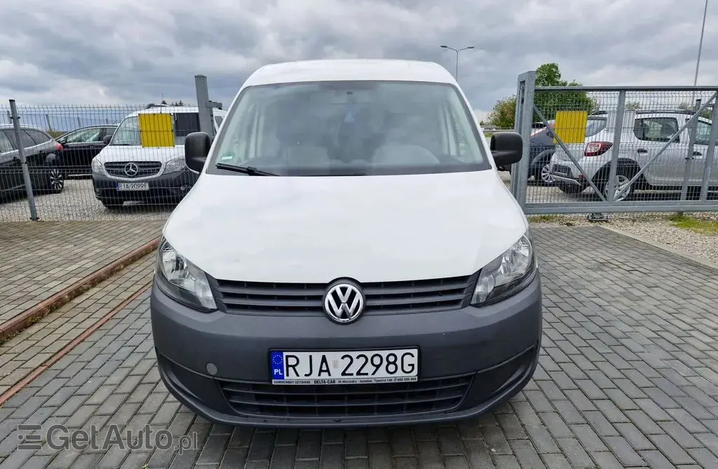 VOLKSWAGEN Caddy 