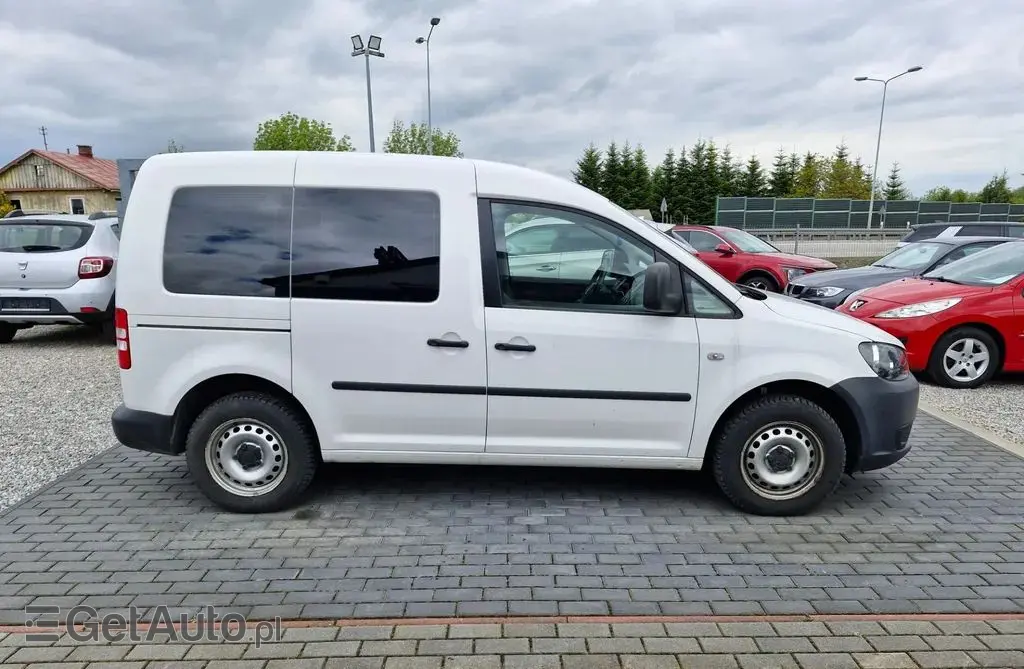 VOLKSWAGEN Caddy 