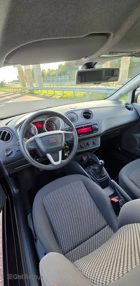 SEAT Ibiza SC 1.4 16V Reference