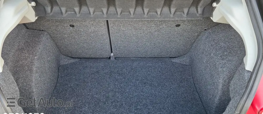 SEAT Ibiza SC 1.4 16V Reference