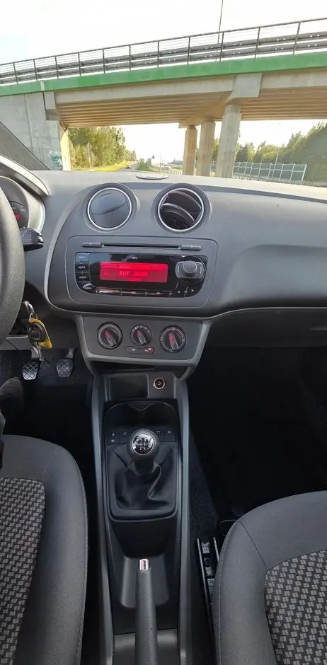 SEAT Ibiza SC 1.4 16V Reference