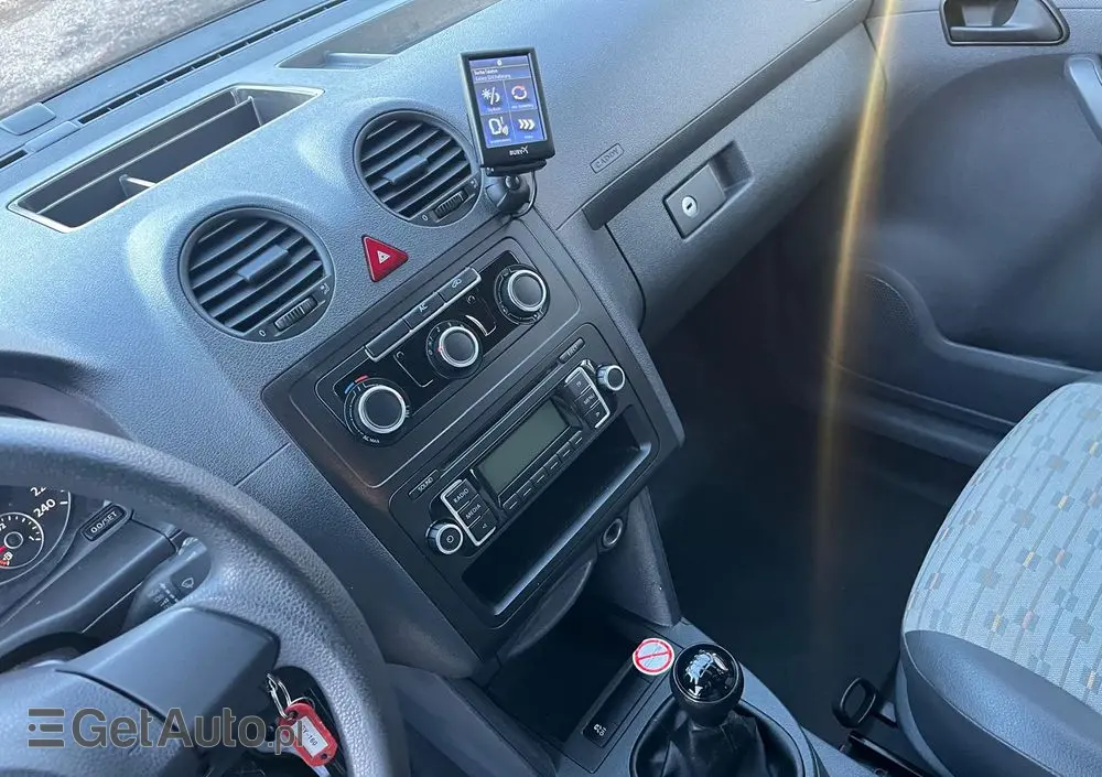 VOLKSWAGEN Caddy Max 