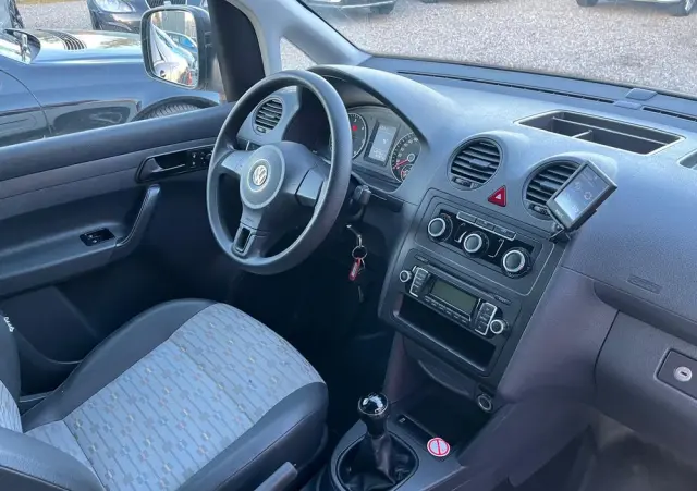 VOLKSWAGEN Caddy Max 