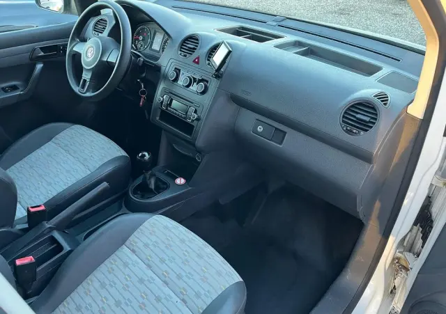 VOLKSWAGEN Caddy Max 