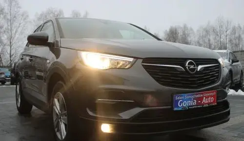 OPEL Grandland 