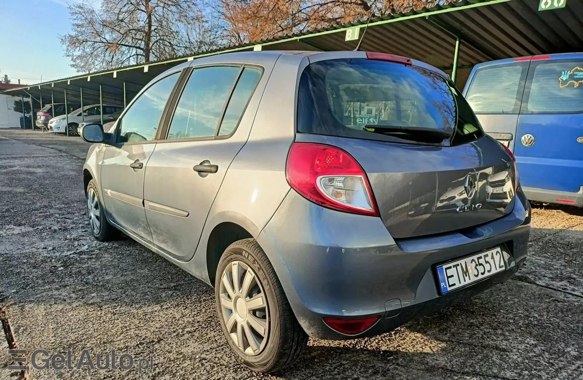 RENAULT Clio 