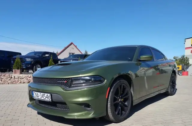DODGE Charger 