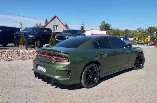 DODGE Charger 