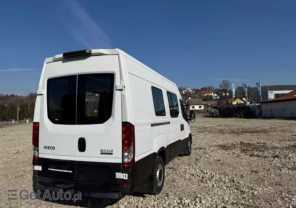 IVECO 35S16  L2H2 Blaszak Brygaduwka Doca 6 Osobowa   IGŁA 