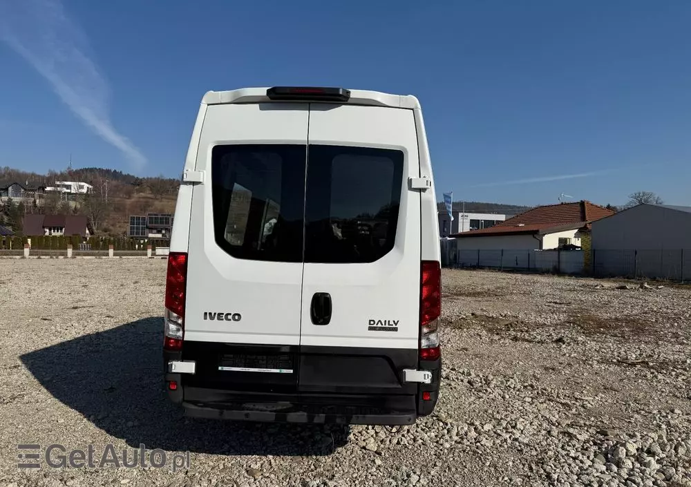 IVECO 35S16  L2H2 Blaszak Brygaduwka Doca 6 Osobowa   IGŁA 