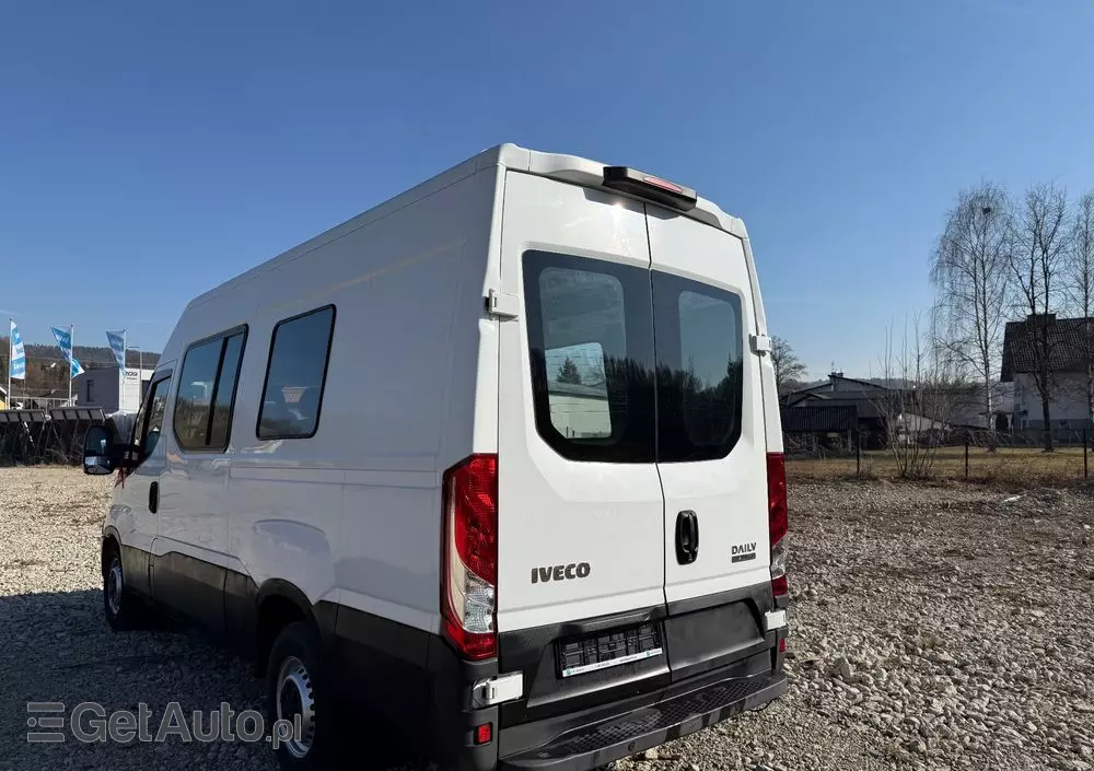 IVECO 35S16  L2H2 Blaszak Brygaduwka Doca 6 Osobowa   IGŁA 