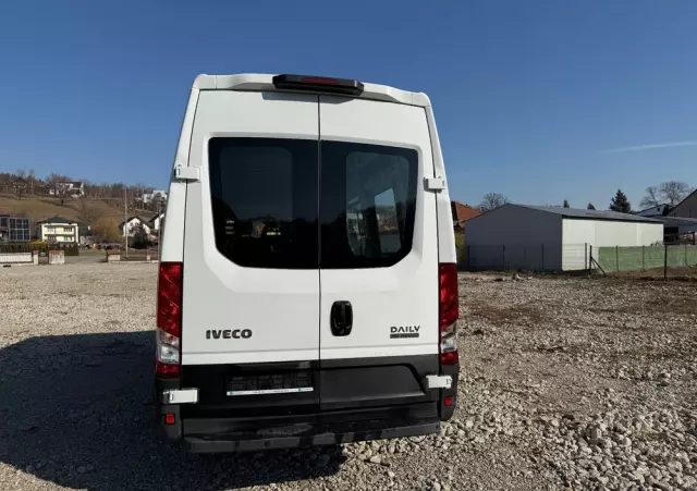 IVECO 35S16  L2H2 Blaszak Brygaduwka Doca 6 Osobowa   IGŁA 