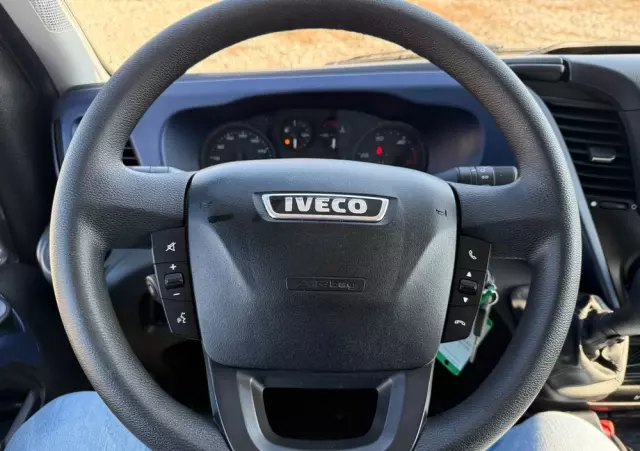 IVECO 35S16  L2H2 Blaszak Brygaduwka Doca 6 Osobowa   IGŁA 