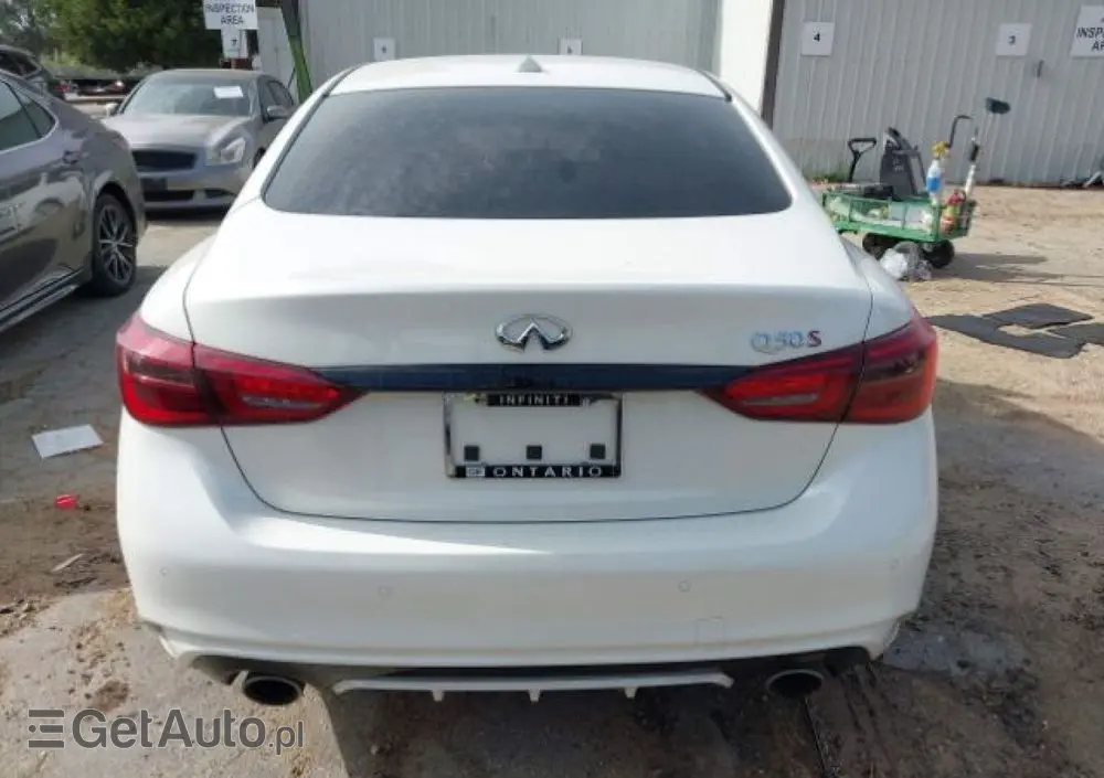 INFINITI Q50 