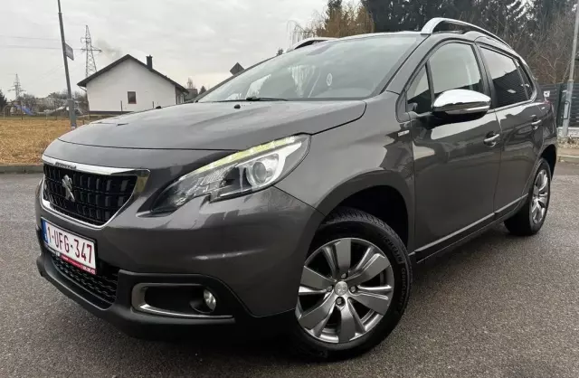 PEUGEOT 2008 
