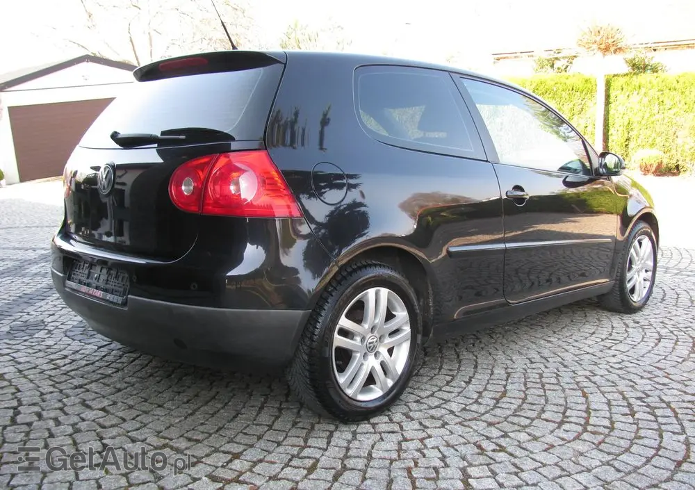 VOLKSWAGEN Golf 1.4 Tour Edition