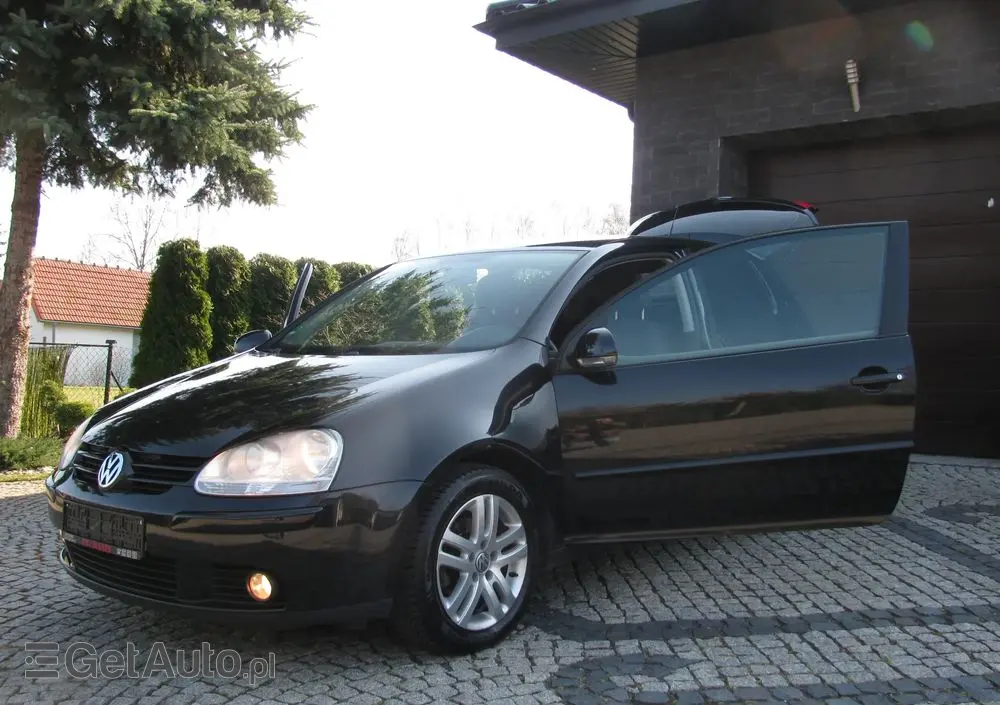 VOLKSWAGEN Golf 1.4 Tour Edition