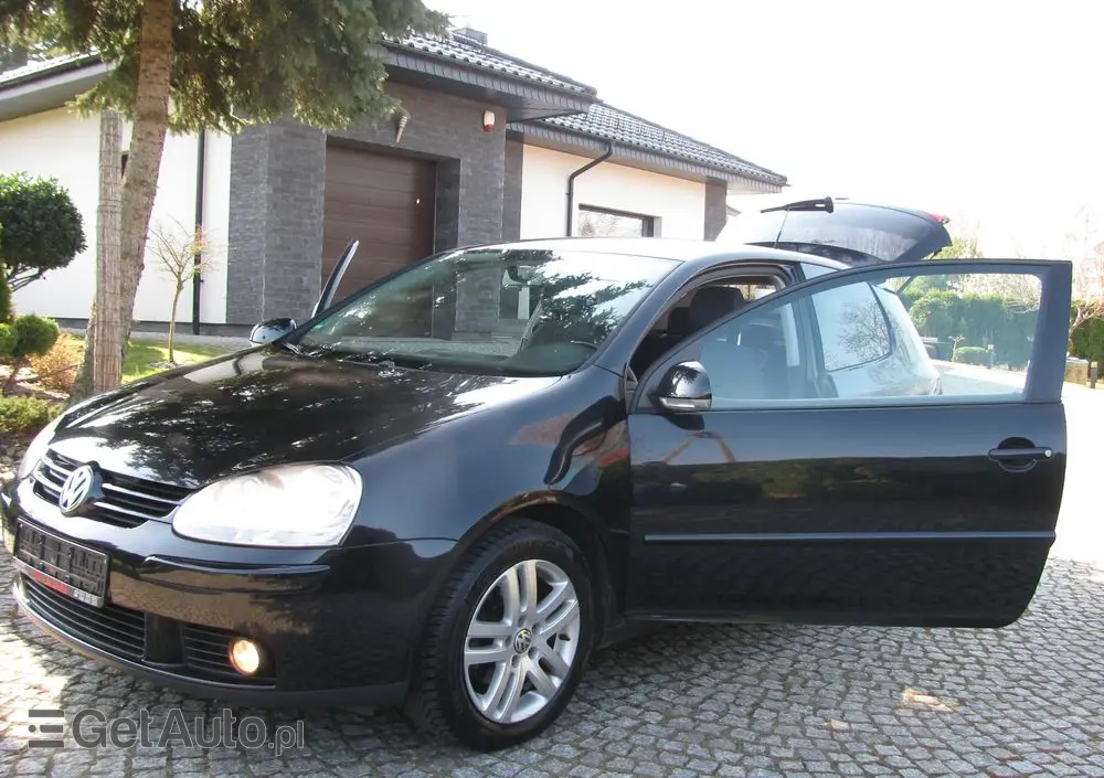 VOLKSWAGEN Golf 1.4 Tour Edition