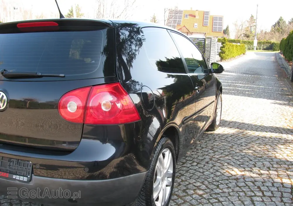 VOLKSWAGEN Golf 1.4 Tour Edition