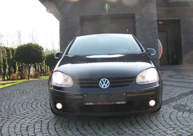 VOLKSWAGEN Golf 1.4 Tour Edition