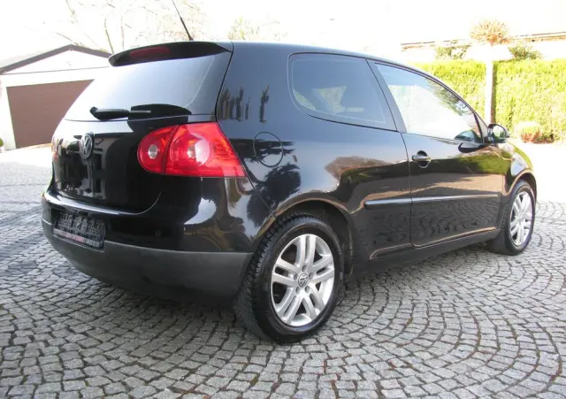 VOLKSWAGEN Golf 1.4 Tour Edition