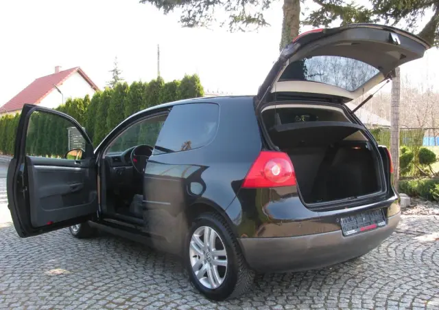 VOLKSWAGEN Golf 1.4 Tour Edition