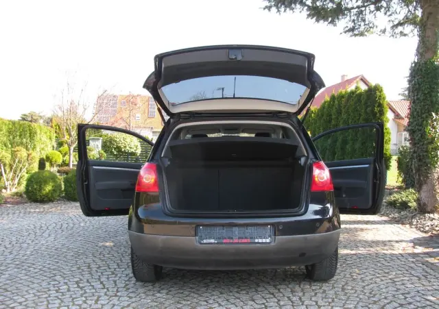 VOLKSWAGEN Golf 1.4 Tour Edition