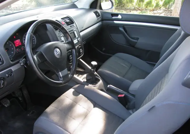 VOLKSWAGEN Golf 1.4 Tour Edition