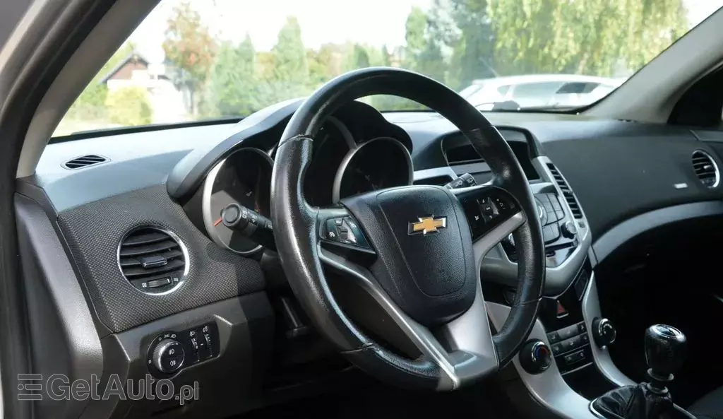 CHEVROLET Cruze 