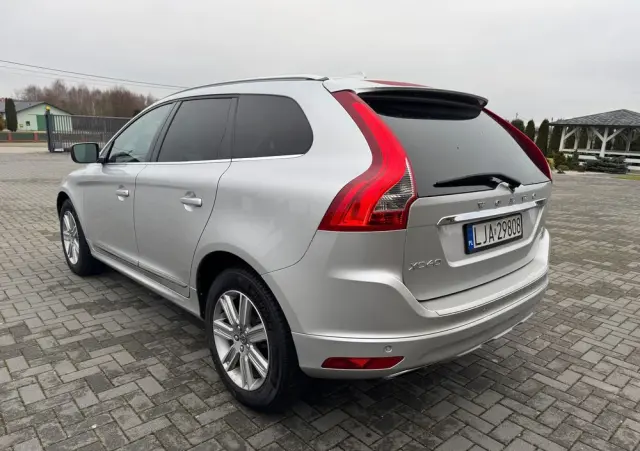 VOLVO XC 60 T5 AWD Geartronic Summum