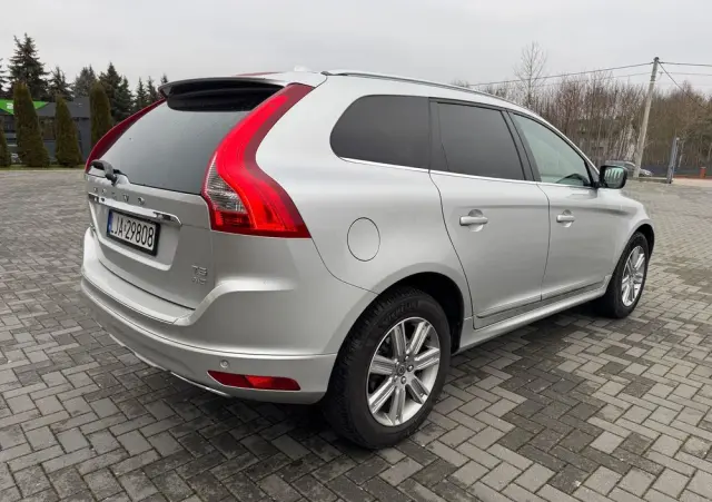 VOLVO XC 60 T5 AWD Geartronic Summum