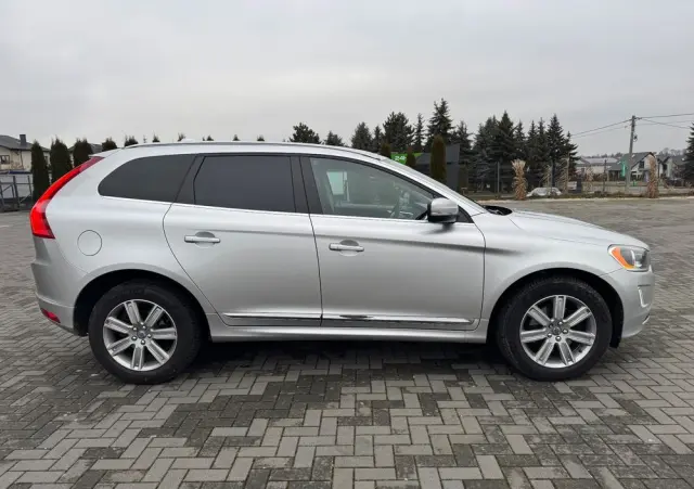 VOLVO XC 60 T5 AWD Geartronic Summum