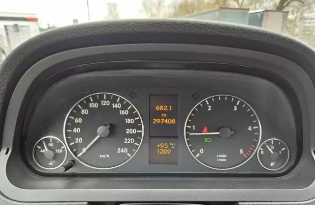 MERCEDES-BENZ Klasa A 