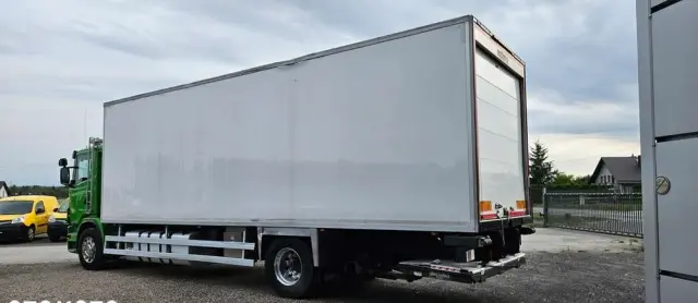 SCANIA G360 / KONTENER 8,5 M / ROLETA / OPONY 80% / AUTOMAT 