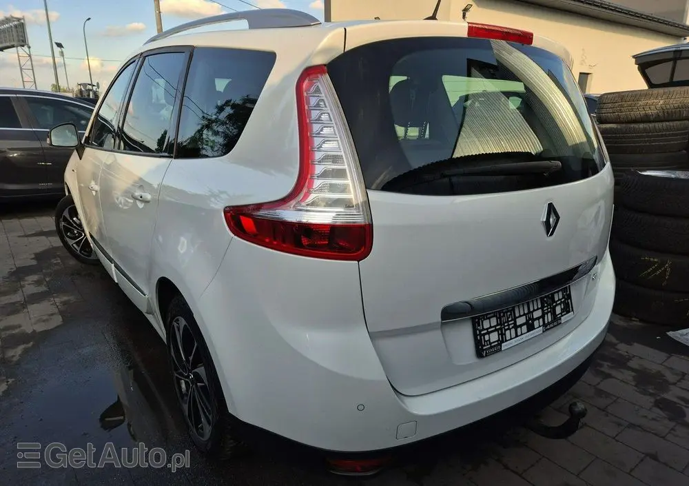 RENAULT Grand Scenic 