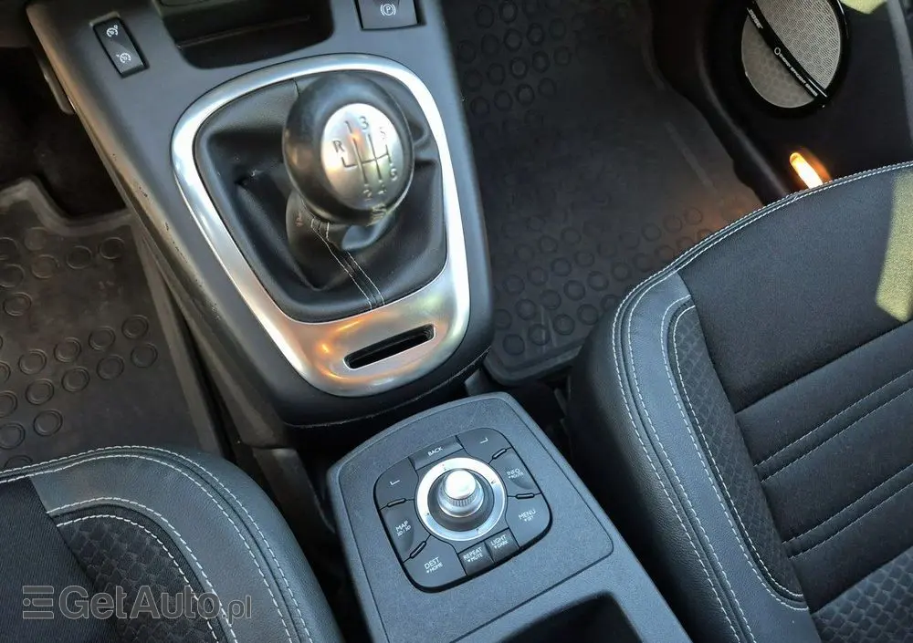 RENAULT Grand Scenic 