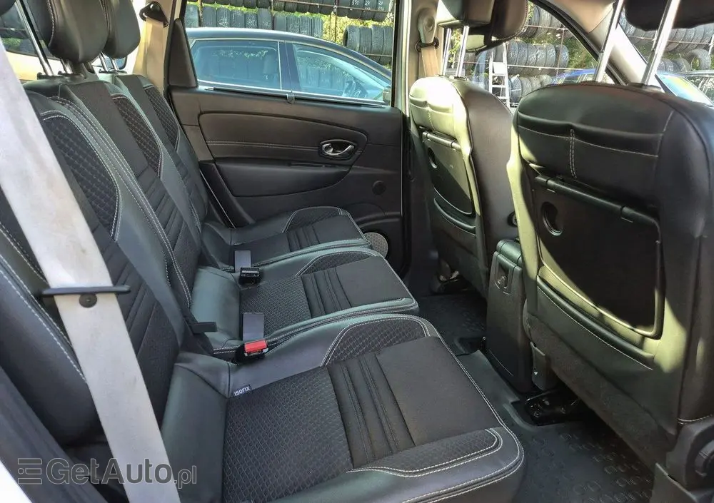 RENAULT Grand Scenic 