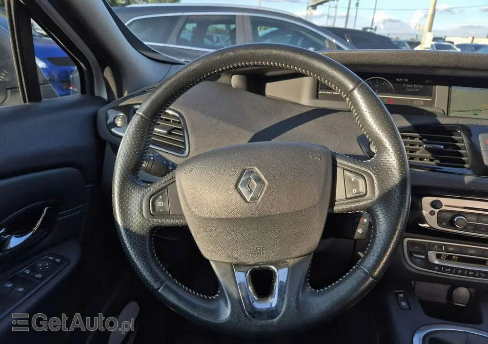 RENAULT Grand Scenic 