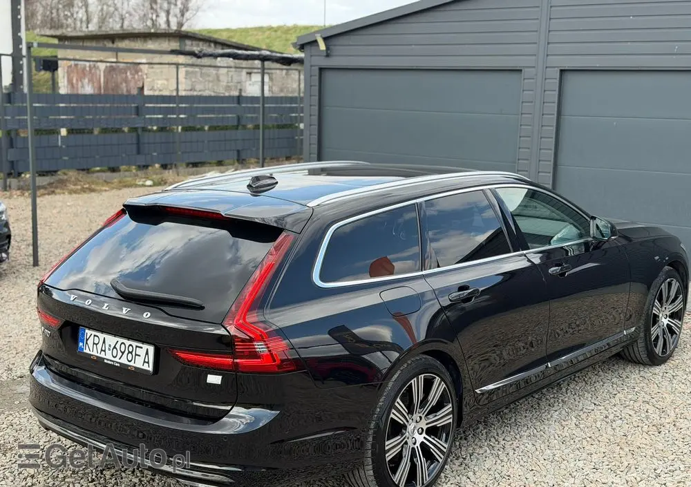VOLVO V90 T8 AWD Plug-In Hybrid Ultimate Bright