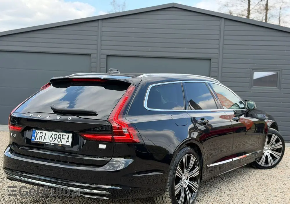 VOLVO V90 T8 AWD Plug-In Hybrid Ultimate Bright