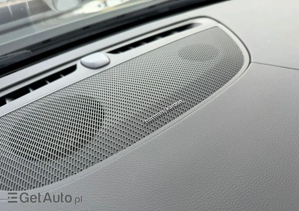 VOLVO V90 T8 AWD Plug-In Hybrid Ultimate Bright