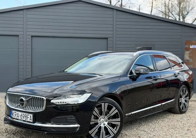 VOLVO V90 T8 AWD Plug-In Hybrid Ultimate Bright