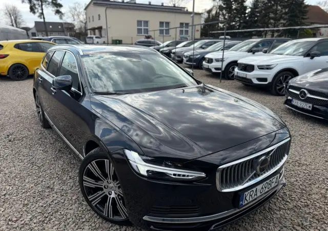 VOLVO V90 T8 AWD Plug-In Hybrid Ultimate Bright