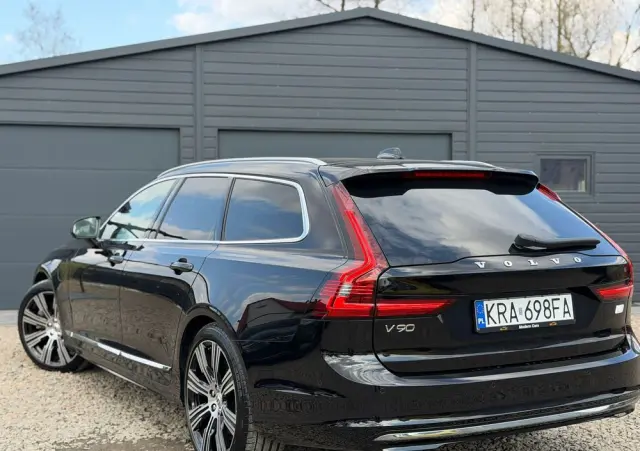 VOLVO V90 T8 AWD Plug-In Hybrid Ultimate Bright
