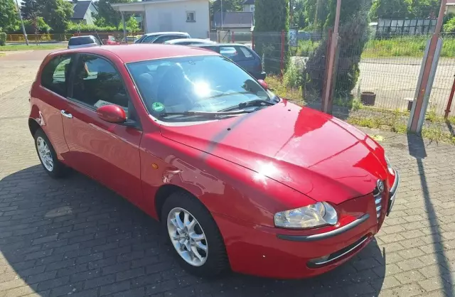 ALFA ROMEO 147 